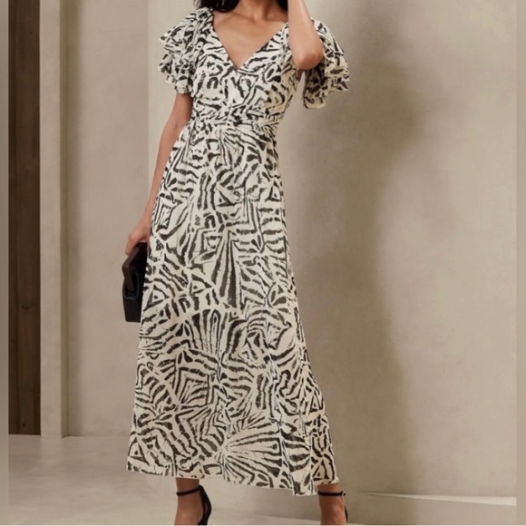 Banana Republic Dresses & Skirts - BANANA REPUBLIC FLUTTER SLEEVE V-NECK TIGER PRINT MAXI BEIGE & BLACK - 6